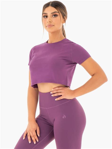 Motion Cropped T Shirt Purple Ryderwear