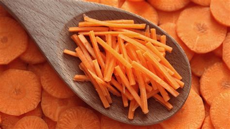 This is how you julienne a carrot. How to Julienne Carrots and Other Veggies - HealthiNation
