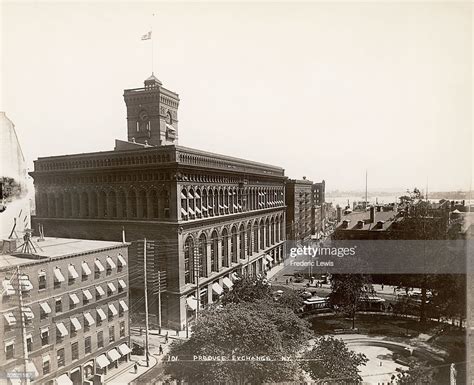 View Of The Produce Exchange Building At 2 Broadway And Bowling News