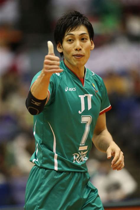 男子 バレー イケメン | 日本のイケメン男子バレー選手が試合中 ...
