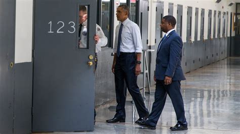 Opinion President Obama Takes On The Prison Crisis The New York Times