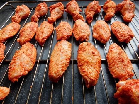 Knapperige Chicken Wings Uit De Oven Recept Burgertrutjes Krokante Kippenvleugels Lekker