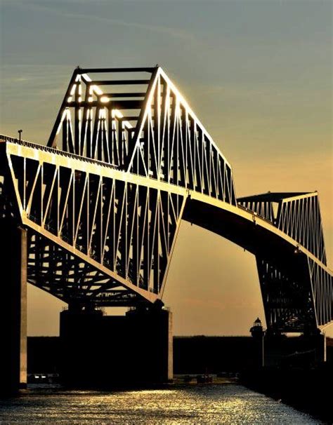 Examples Of Truss Bridges In The World Cable
