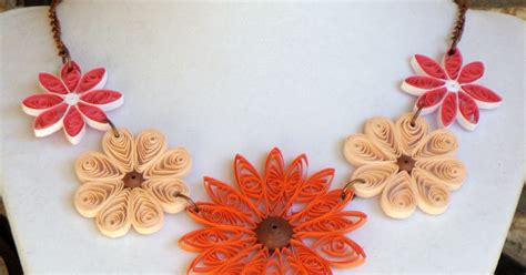 Anyaman indonesia sangat dikenal di mancanegara dengan berbagai motif dan bentuk yang. Cara Membuat Kalung Cantik dari Kertas Bekas - Art Energic