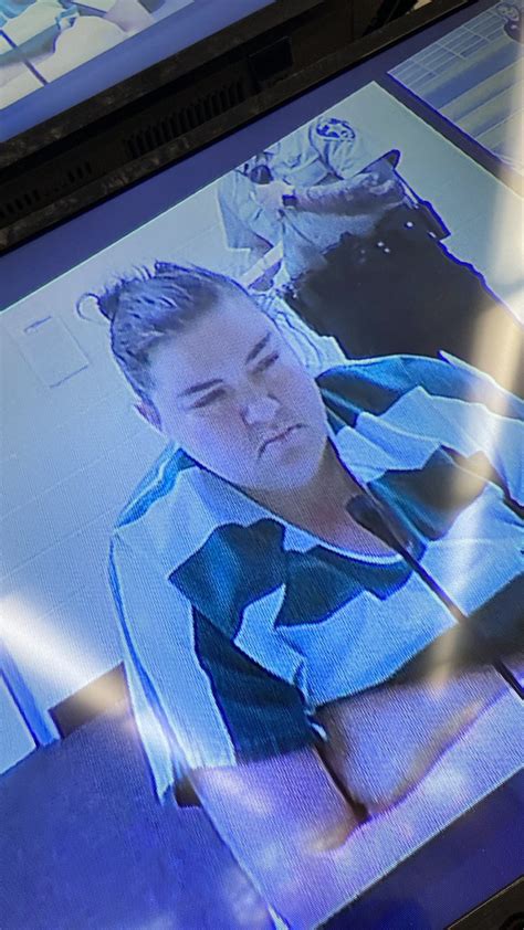Morgan Romero Tv On Twitter Sarah Wondra Is In Court Being Arraigned For Failure To Report A