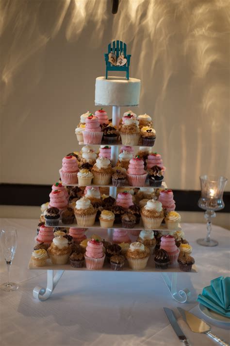 Again With The Cupcake Towers Too Chic Cupcake Tower Wedding