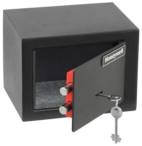 honeywell safes and door locks 5002 small steel security safe with key lock 0 19 cu ft for sale