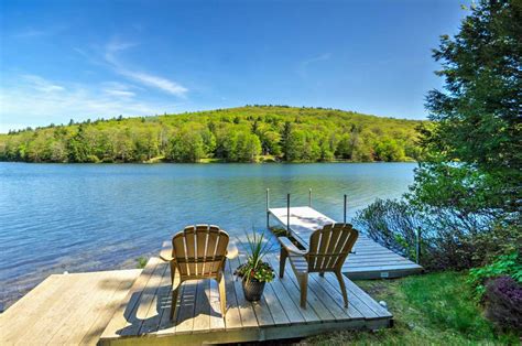 Breathtaking Newbury Cottage W Deck On Chalk Pond Evolve