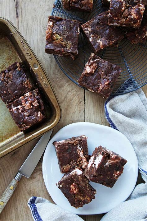 Easy no bake biscuit tray cake recipe. A no bake rocky road cake. Full of chocolate, digestive ...