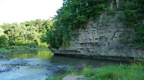 Apple River Canyon State Park Canyon Park Chicago Things To Do River