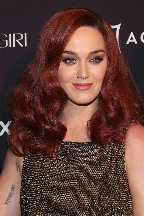 the best celebrity red hair inspiration for fall 2015 daily makeover hair color auburn