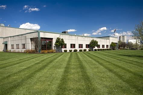 Green Bay Packaging - Commercial Grounds Maintenance | Greatscapes