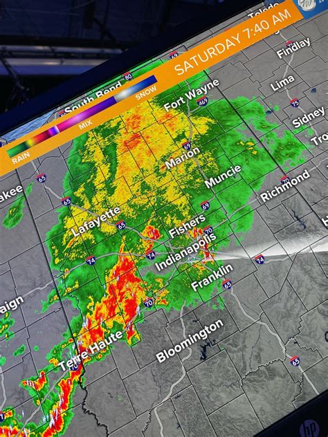 Lindsey Monroe (@lindseywthr) on Threads