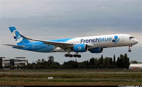 Airbus A350 941 French Blue Aviation Photo 4507323