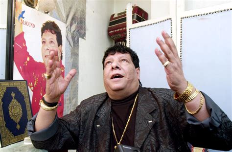 Egyptian folk singer Shaaban Abdel Rahim dies at age 62 | Middle East Eye
