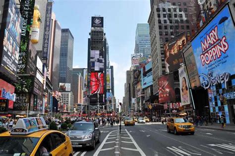 Times Square | Times square, Times square new york, Nyc attractions