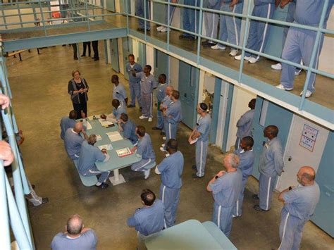 Health Care Costs Continue To Rise In Florida Prisons Health Local