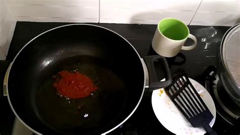 'nasi minyak' or oil rice is cooked with clarified butter and a mixture of five types of spices. Nasi Minyak Ayam Merah & Daging Kerutuk - YouTube