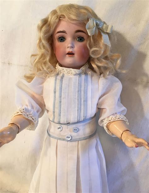Pin On A World Of Dolls Antique Daisy Doll