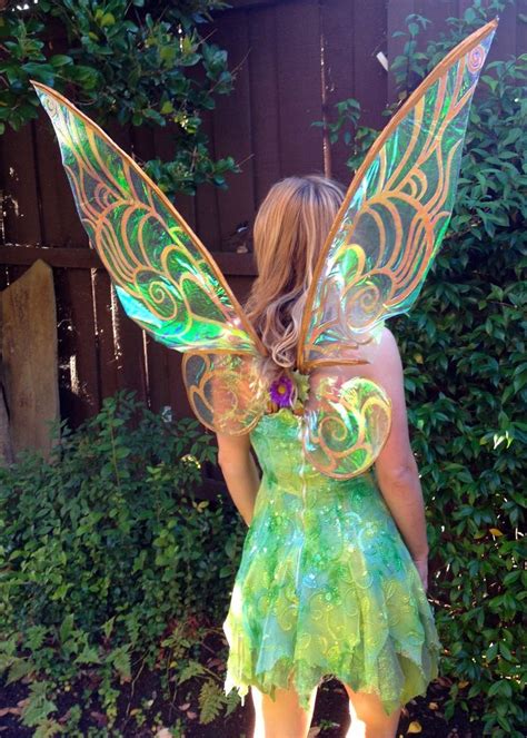 Pin By Bri Wilson On Fée Diy Fairy Wings Tinkerbell Wings Fairy Costume