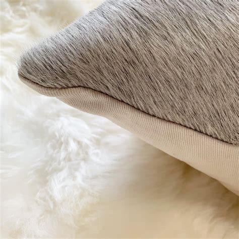 Browse a variety of modern furniture, housewares and decor. Forsyth Salt and Pepper Grey Brazilian Cowhide Pillow For Sale at 1stdibs