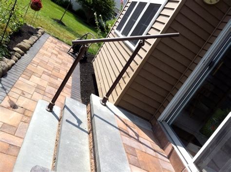 I'm your average diy homeowner that enjoys learning how to do all sorts of things. 15 Customer Railing Examples for Concrete Steps