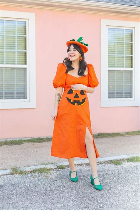 75 Easy Halloween Costumes For Women 2021 Last Minute Diy Costumes