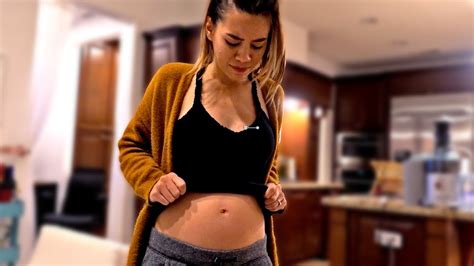 Pregnant Belly Button Pop Out Youtube Pregnantbelly Daftsex Hd