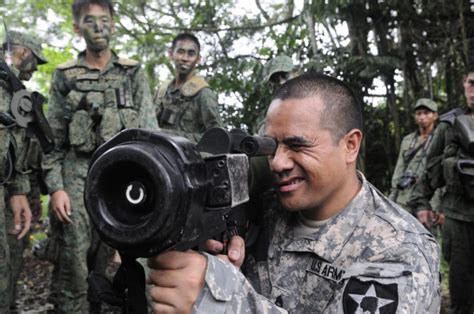 Us Army Expands Knowledge Of Jungle Tactics Article The United