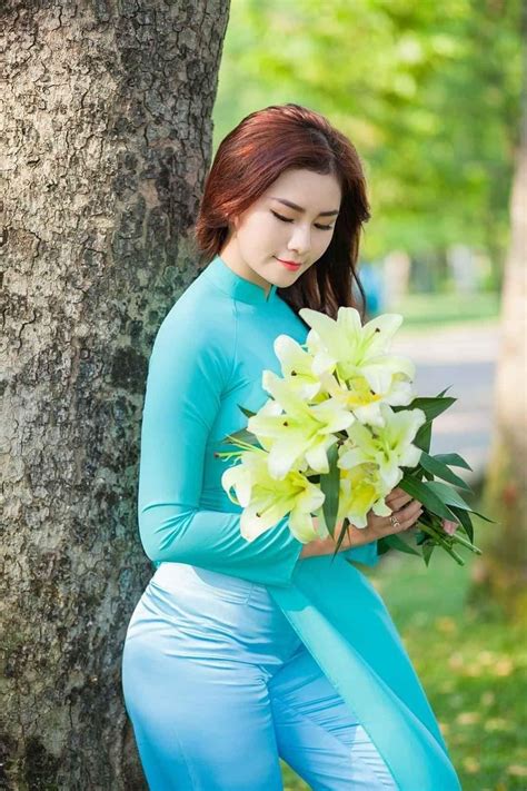 beautiful redhead beautiful asian women girly girl outfits vietnam girl girl with curves ao