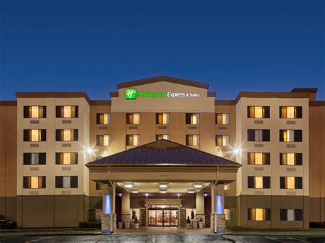 Coralville Iowa Hotels Near Iowa City Holiday Inn Express And Suites