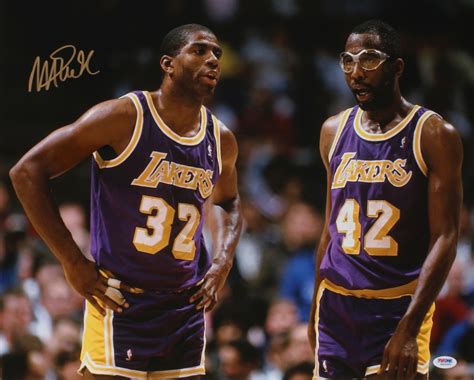 Sure, it's been more than 21 years since james worthy last laced 'em up in the nba, but even retired los angeles lakers get pretty fired up by wins over the boston celtics. Magic Johnson Signed Lakers 16x20 Photo with James Worthy ...