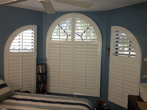 See more ideas about window coverings, curtains, diy curtains. Curved window coverings - Beach Style - Bedroom - by ...