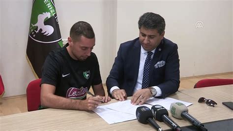 Denizlispor Fas asıllı Hollandalı futbolcu Ismail Aissati ile sözleşme