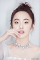 Zhang Jianing's photo is clean and refreshing, showing her youthful ...