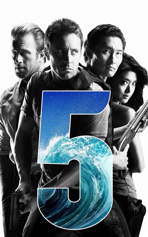 Steve mcgarrett (alex o'loughlin) comes to hawaii to avenge his father's death, but when the governor offers his own task force, he accepts. Hawaii 5-0 - Séries TV - TopKool