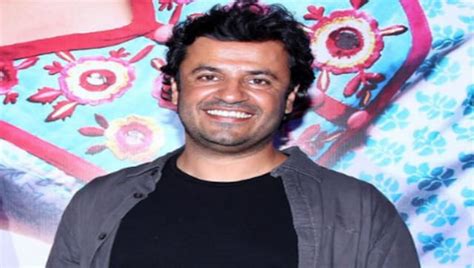 Vikas Bahl Sent Show Cause Notice By Indian Film And Television Directors Association Following