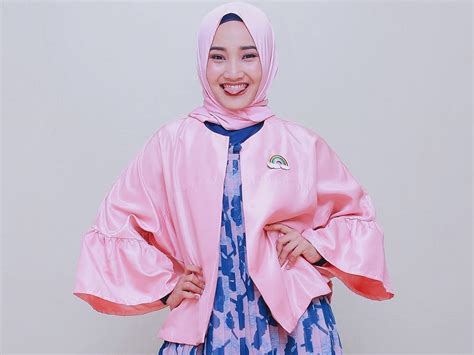 5 gaya hijab nyentrik ala fatin shidqia gemesin banget okezone lifestyle