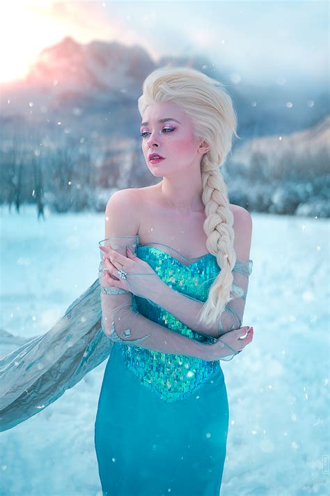 Elsa Cosplay By Wallflower Rfrozen