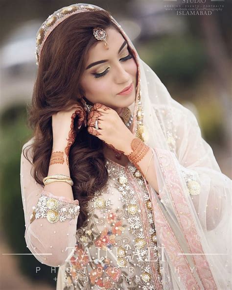 Pakistani Bridal Dresses 2018 Latest Mehndi Barat And Walima Dresses