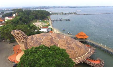 Pesona Pantai Kartini Wisata Bahari Yang Menakjubkan Di Jepara Itrip