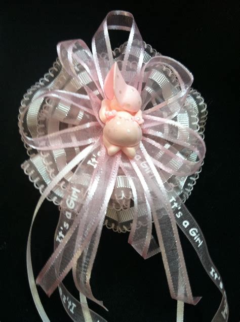 Pin En Capias Corsages And Figurines Pins
