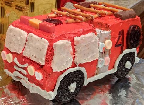 Fire Truck Birthday Cake With Cool Whip Frosting Dummy In The Kitchen