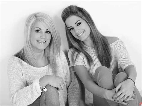 Mother And Daughter Makeover And Photoshoot
