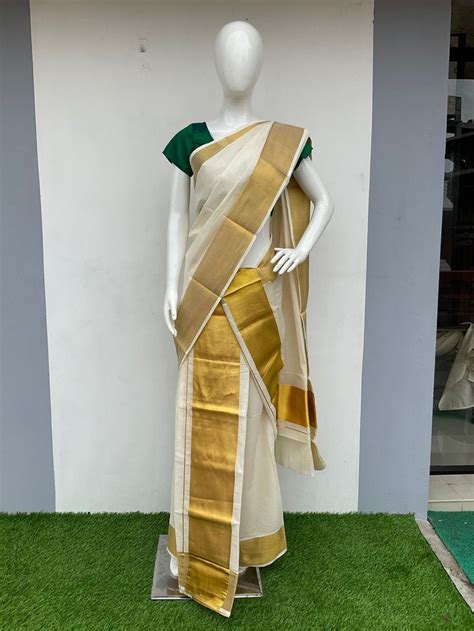 The Saree Has An Elegant Gold Zari Boarder And Has A Rich Golden Pallav Colour Golden Kasavu