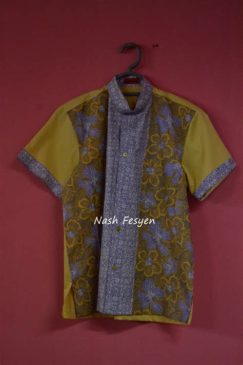 Inspirasi baju batik wanita berikut ini modis dan stylish abis, cocok banet kamu gunakan untuk acara santai maupun formal. Nash Fesyen: baju batik