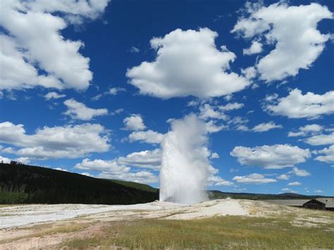 Old Faithful Yellowstone Nationalpark Aktuelle 2020 Lohnt Es Sich