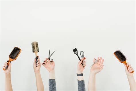 10 Hacks To Build A Better Mobile Hairdressing Business