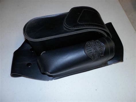 Cycle sounds® strives to bring you the highest quality audio products for your motorcycle. Buy Harley Davidson Saddlebag Guard Rail Storage Pouch and ...