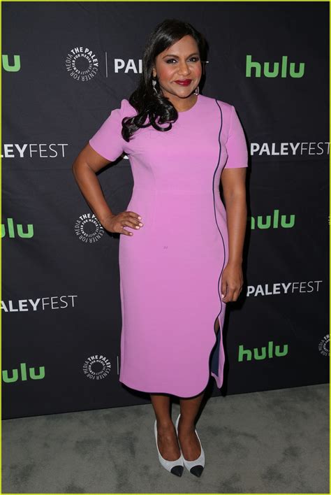 Mindy Kaling All Body Measurements Including Boobs Waist Hips And My